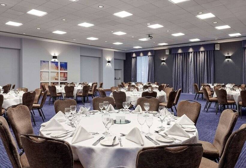 Novotel London Stansted Airport