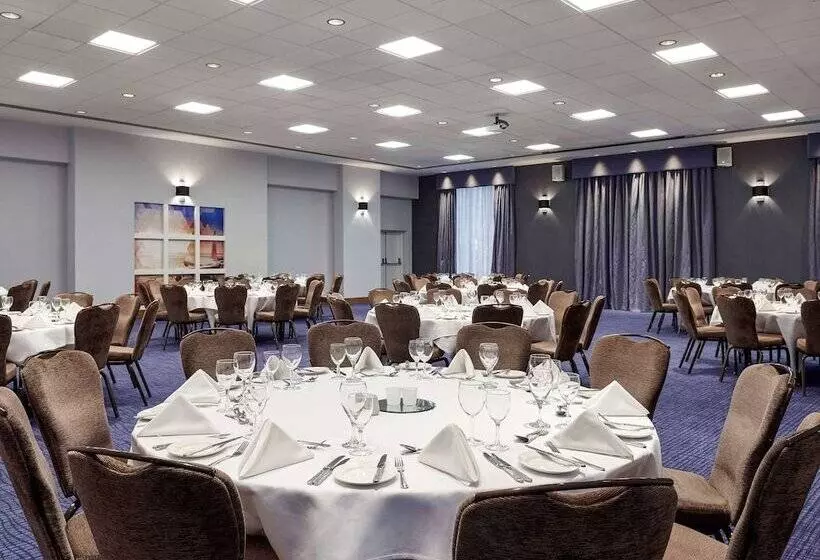 Novotel London Stansted Airport