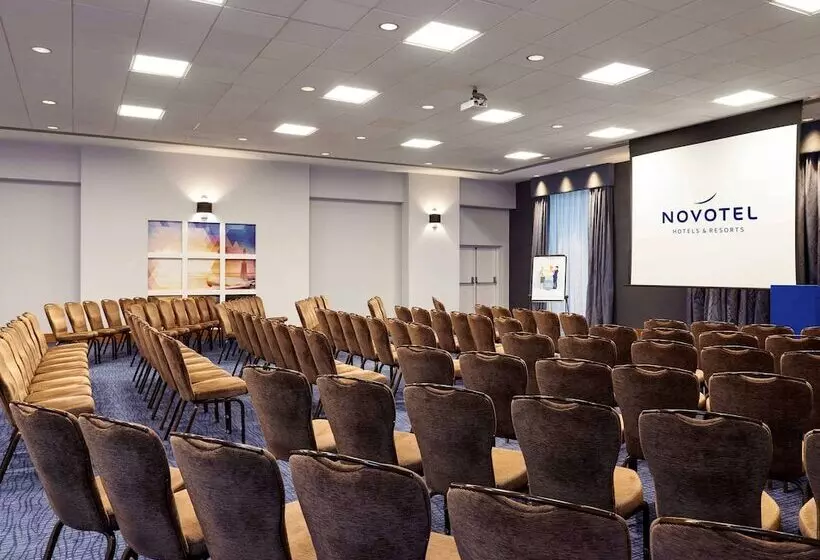 Novotel London Stansted Airport