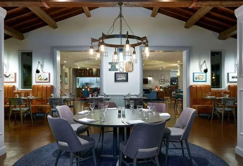 Novotel London Stansted Airport