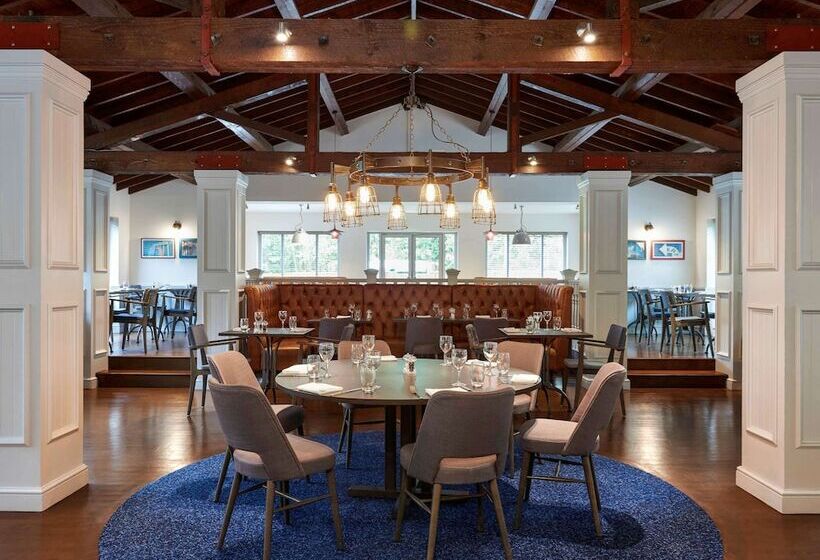 Novotel London Stansted Airport