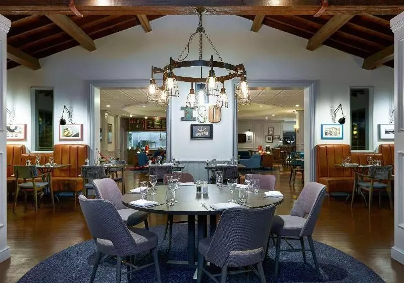 Novotel London Stansted Airport