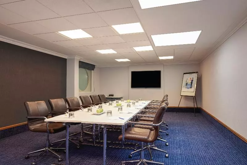 Novotel London Stansted Airport