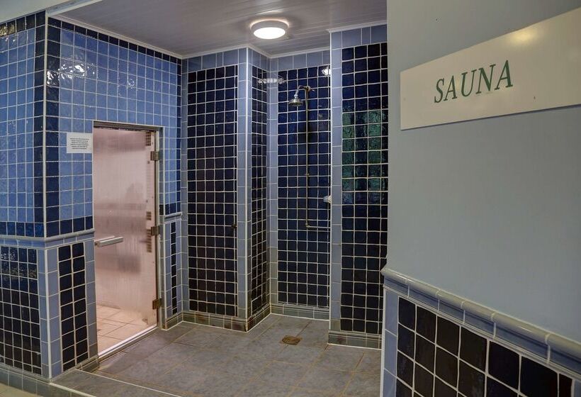 هتل Best Western Woodlands