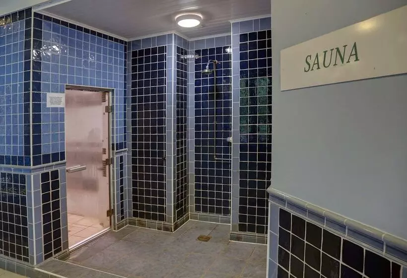 호텔 Best Western Woodlands