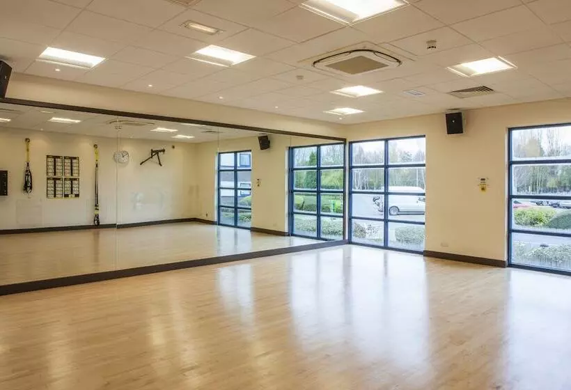 Отель Holiday Inn London Shepperton, An Ihg