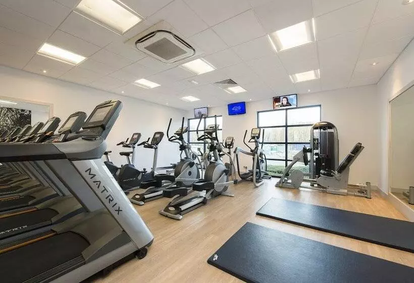 Отель Holiday Inn London Shepperton, An Ihg