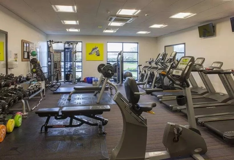 Отель Holiday Inn London Shepperton, An Ihg