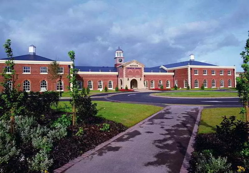 Отель Mercure Haydock