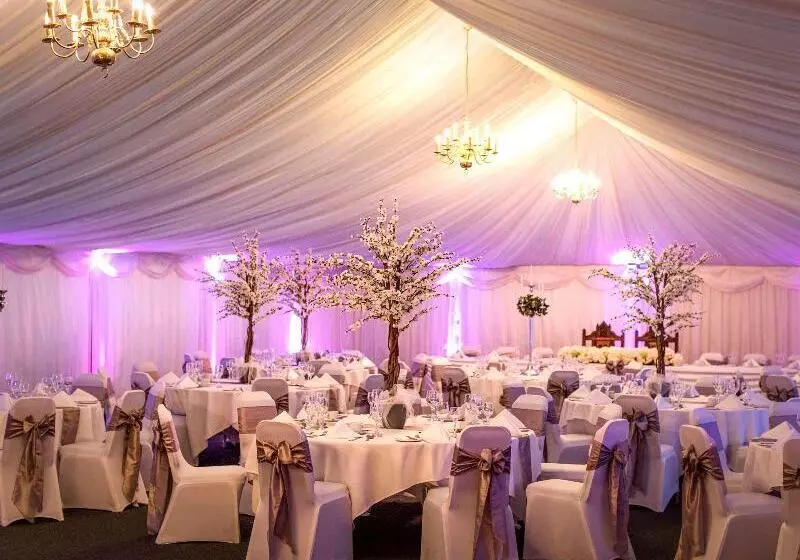 Отель Mercure Haydock