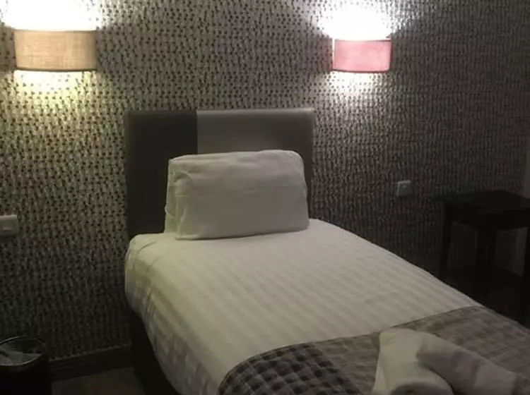 فندق Richmond Park