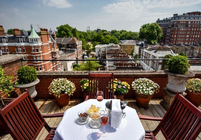 هتل San Domenico House