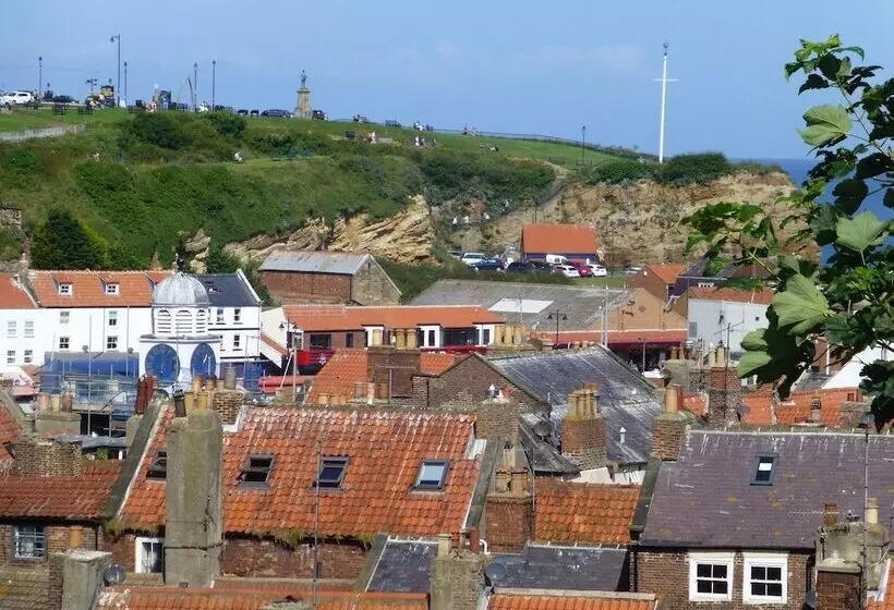 בית מלון כפרי Saxonville