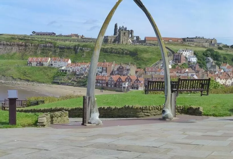 בית מלון כפרי Saxonville