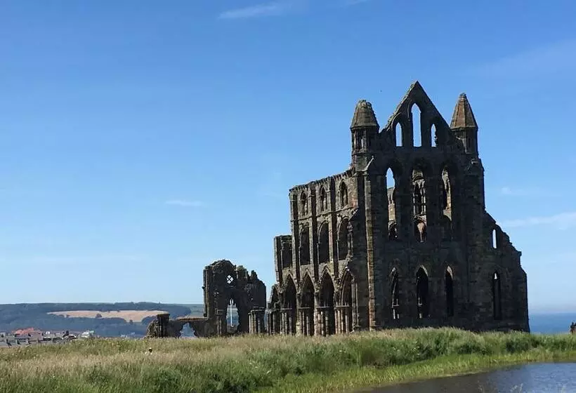 בית מלון כפרי Saxonville