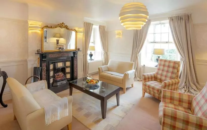 Hotelli Tanyfoel Country Guest House