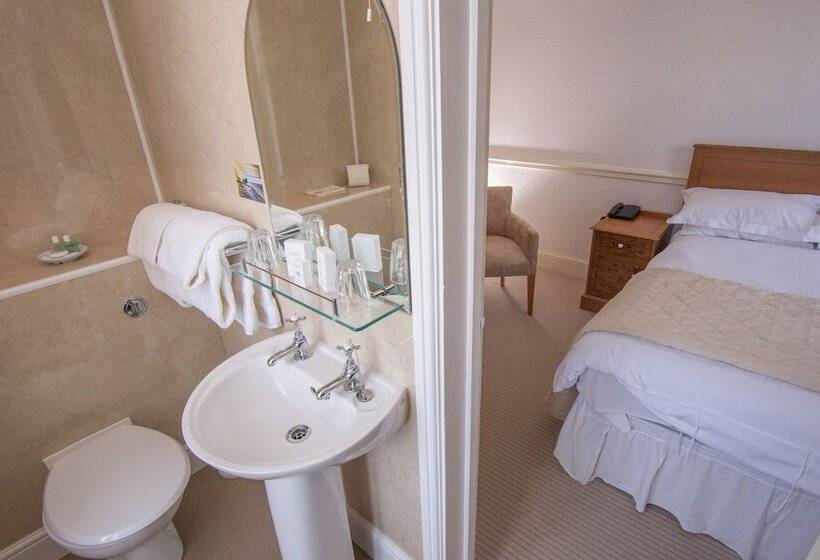 בית מלון כפרי The Queens