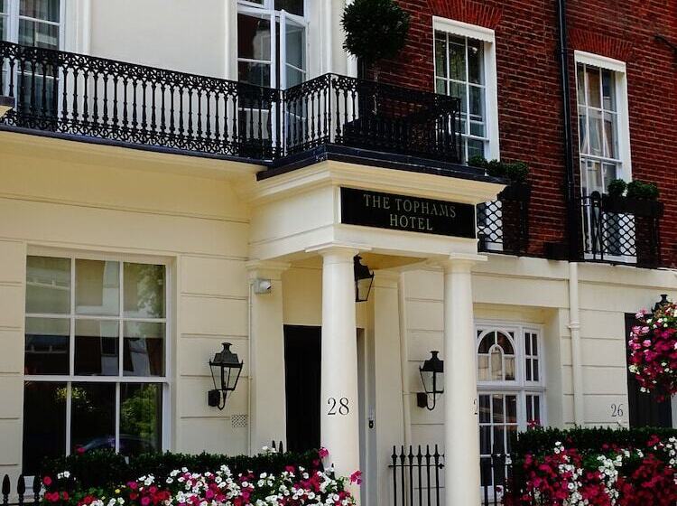 هتل The Tophams