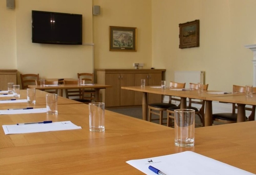 בית מלון כפרי White Hart