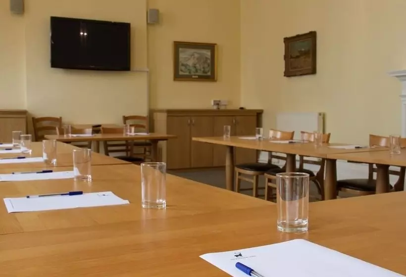 Отель White Hart