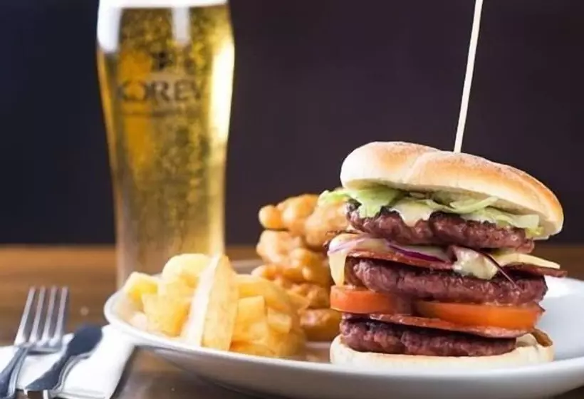 Отель White Hart