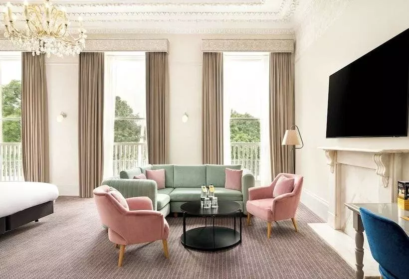 هتل Voco Edinburgh Royal Terrace, An Ihg