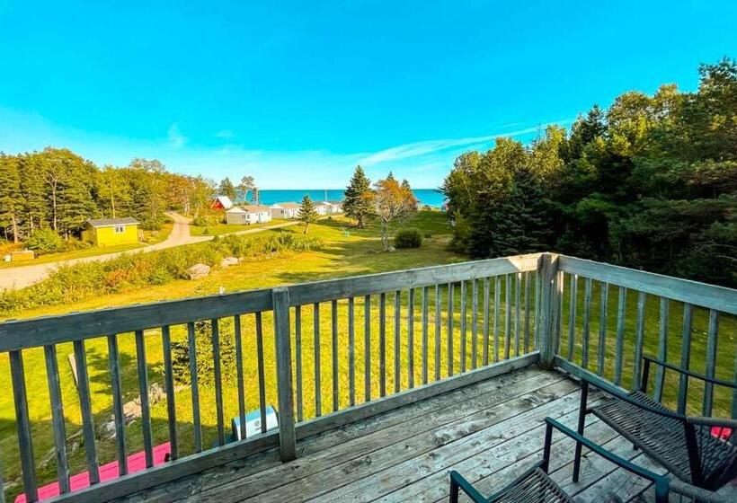 Glenghorm Beach Resort