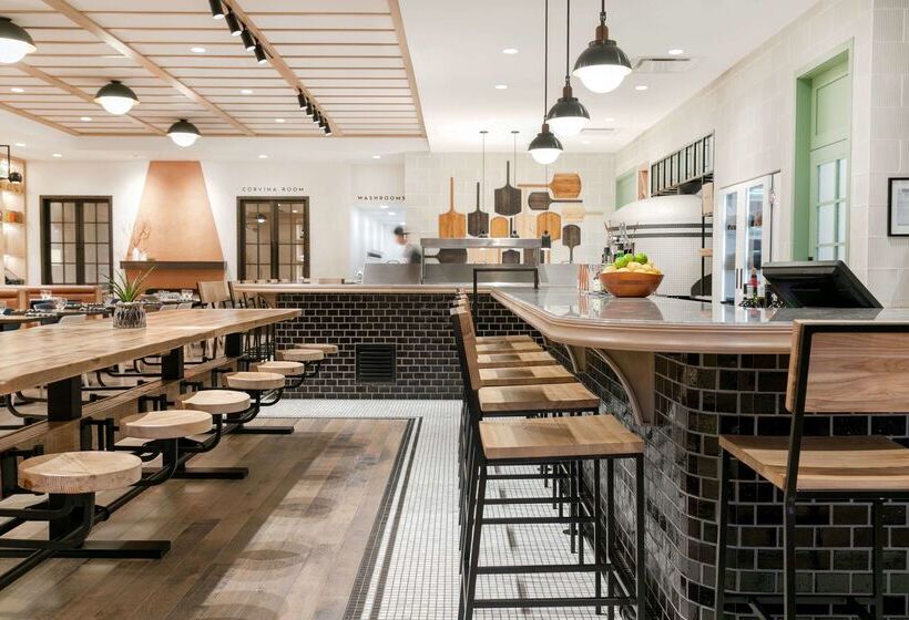 ホテル Best Western Plus Baker Street Inn