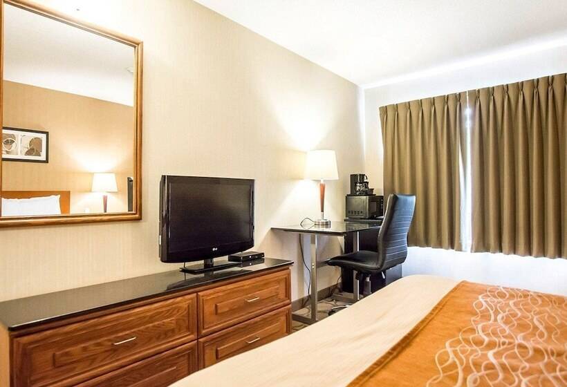 酒店 Comfort Inn Kirkland Lake