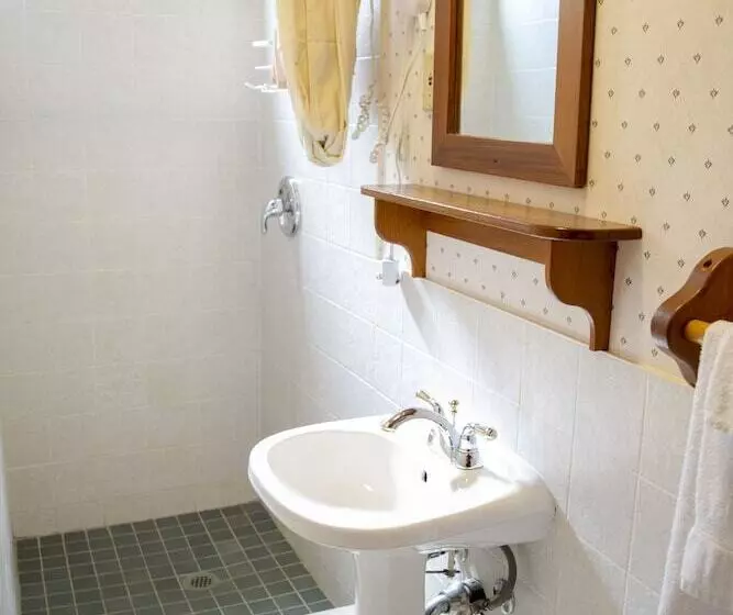 בית מלון כפרי Crandell Mountain Lodge