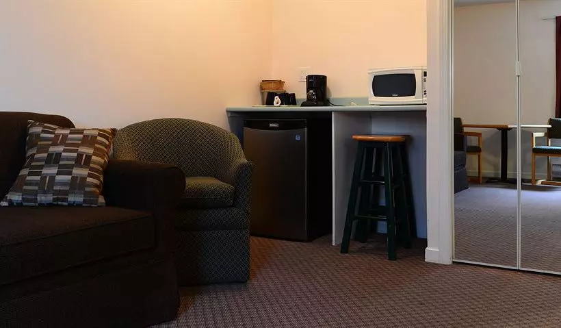 Отель Economy Inn