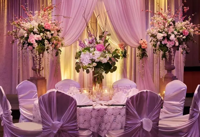 Executive Hotel Vancouver Airport