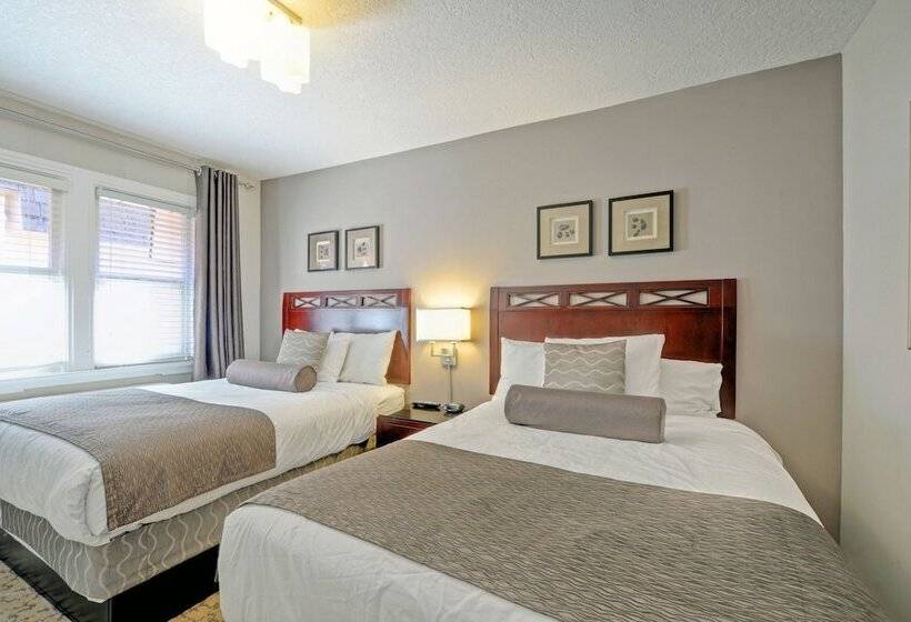 ホテル Helm's Inn