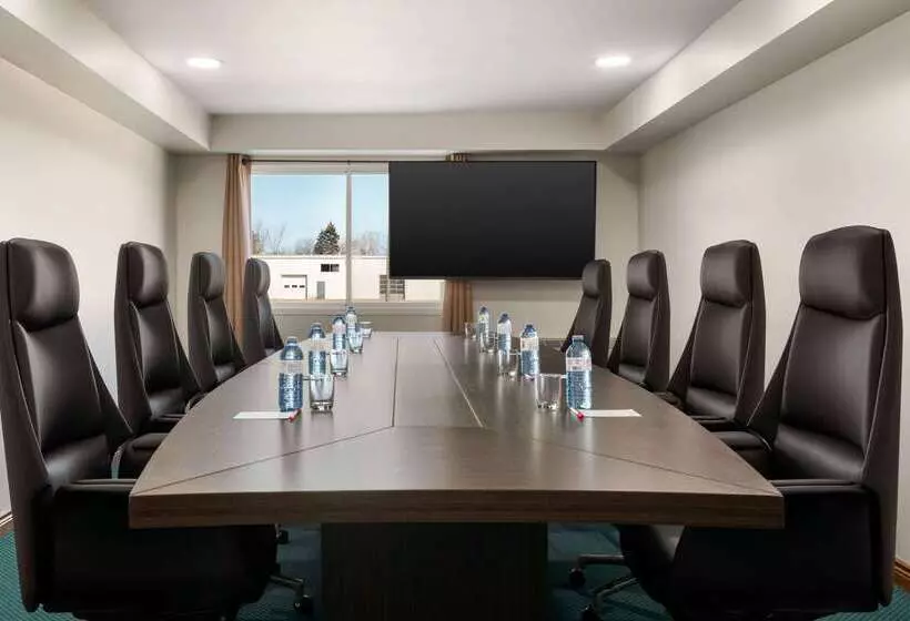 酒店 Ramada By Wyndham Miramichi New Brunswick