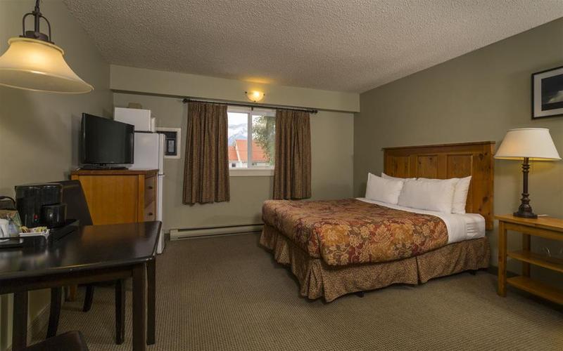 汽车旅馆 Red Tree Lodge