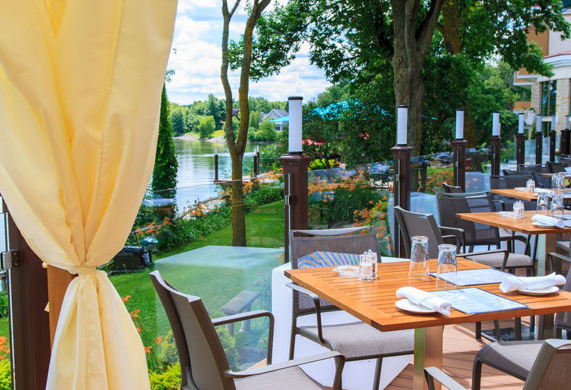 ホテル Hôtel Les Trois Tilleuls