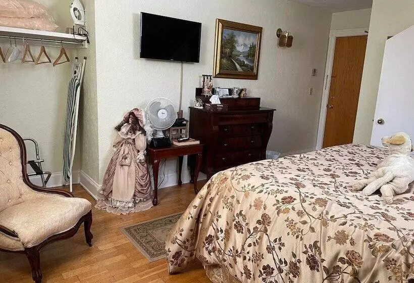 酒店 Marshlands Inn