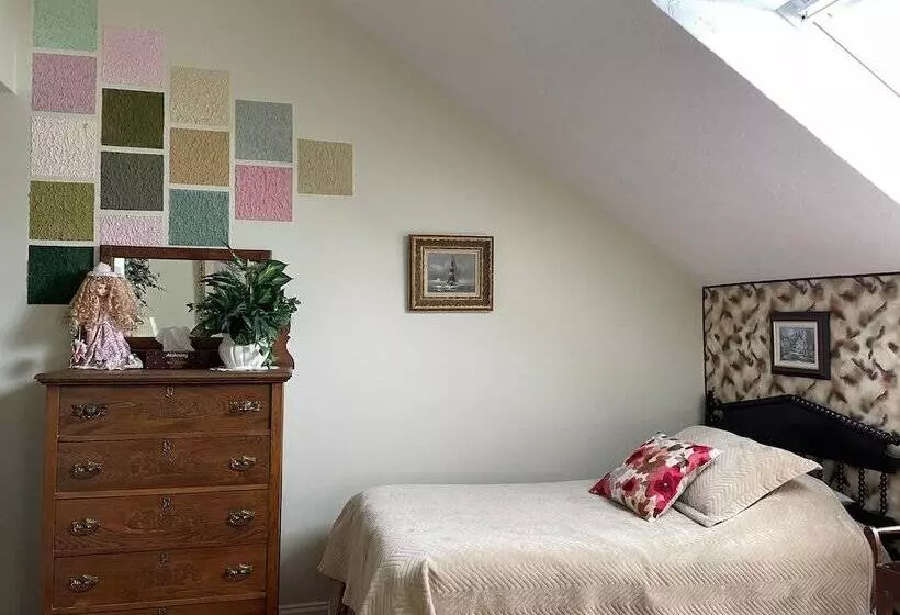 酒店 Marshlands Inn