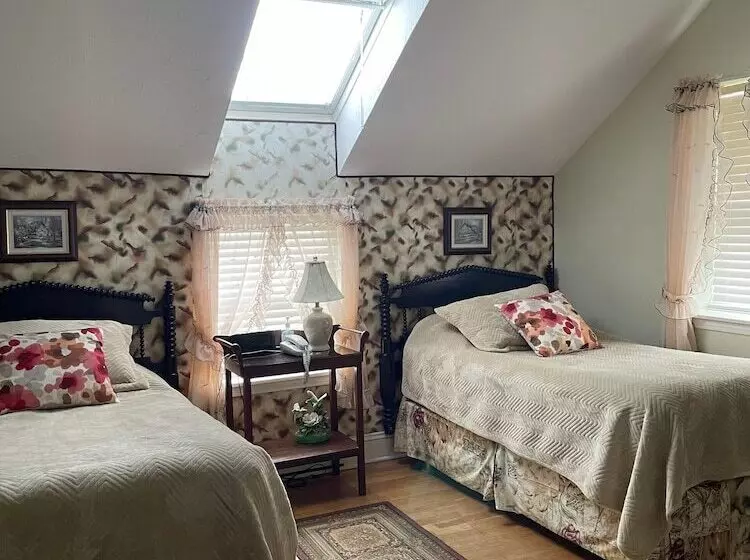 酒店 Marshlands Inn