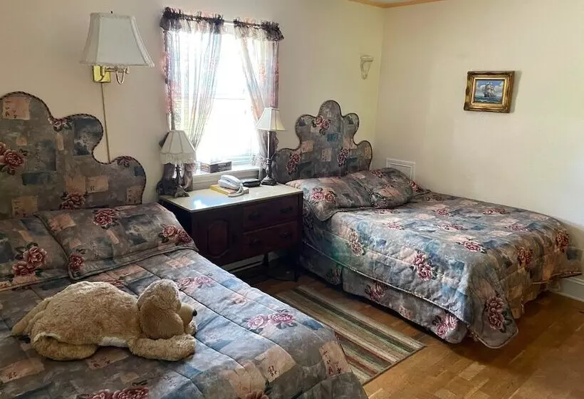 酒店 Marshlands Inn