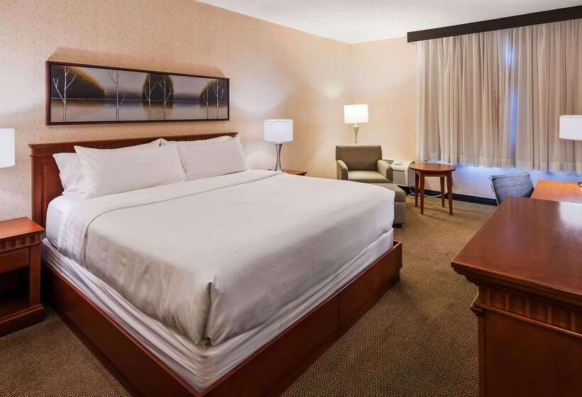 Radisson Hotel Montreal Airport