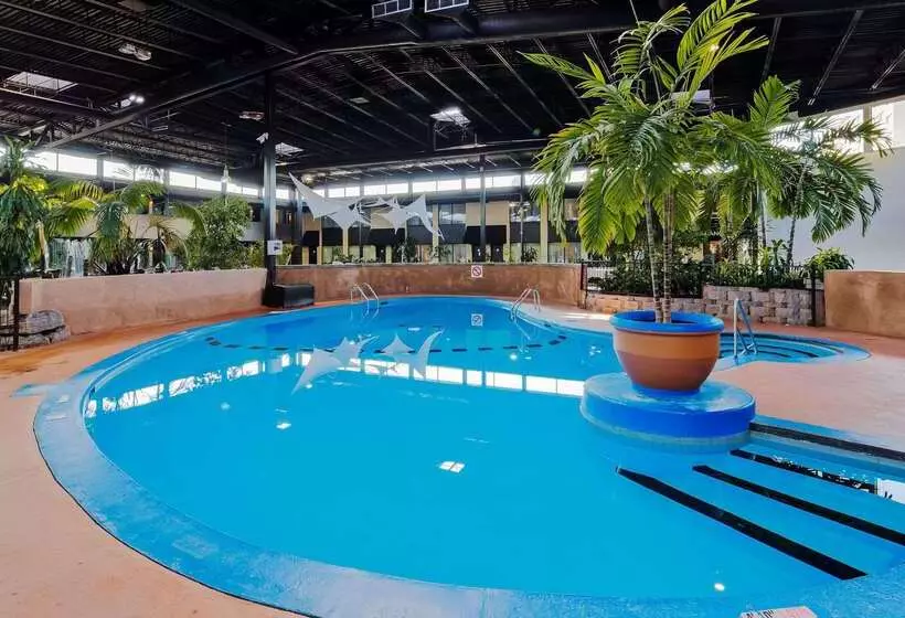 Radisson Hotel Montreal Airport