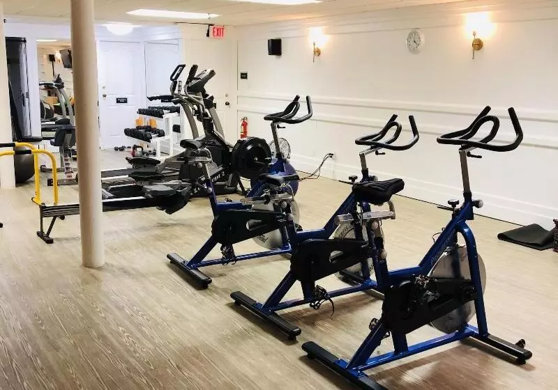 Regent Hotel Revelstoke