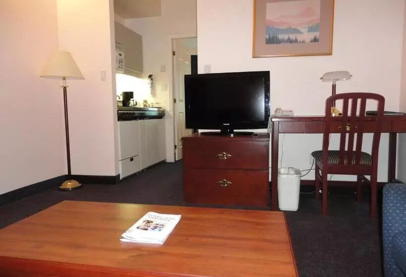 Отель Rosedale On Robson Suite