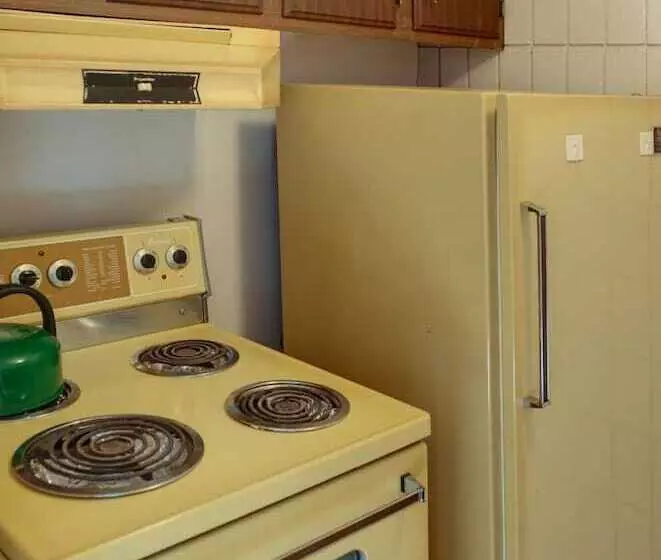 בית מלון כפרי Sandman Inn Mcbride