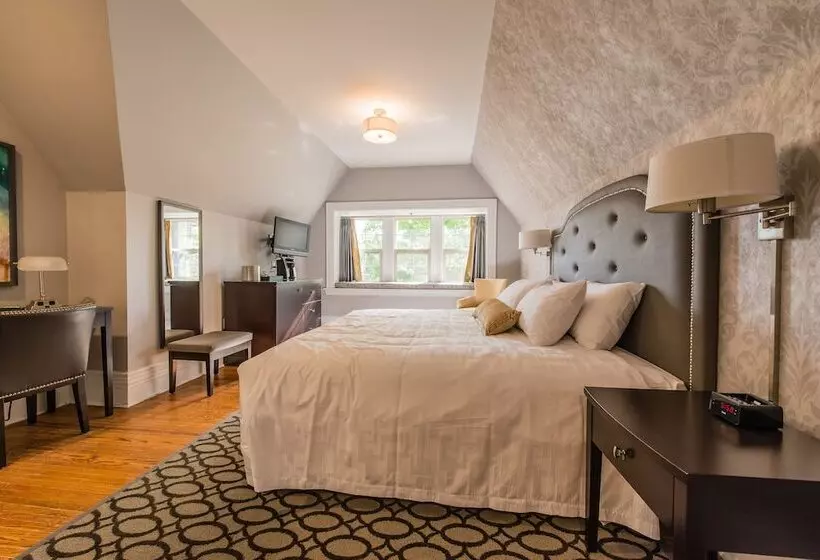 ホテル Idlewyld Inn & Spa