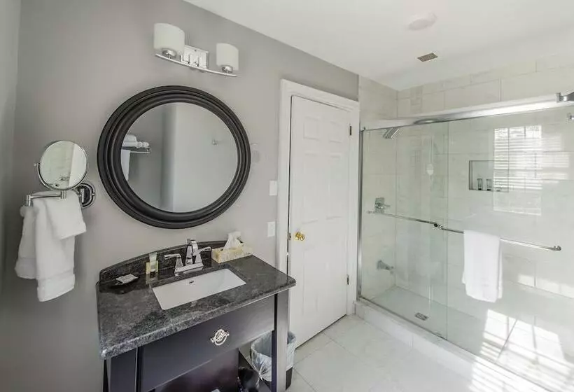 ホテル Idlewyld Inn & Spa