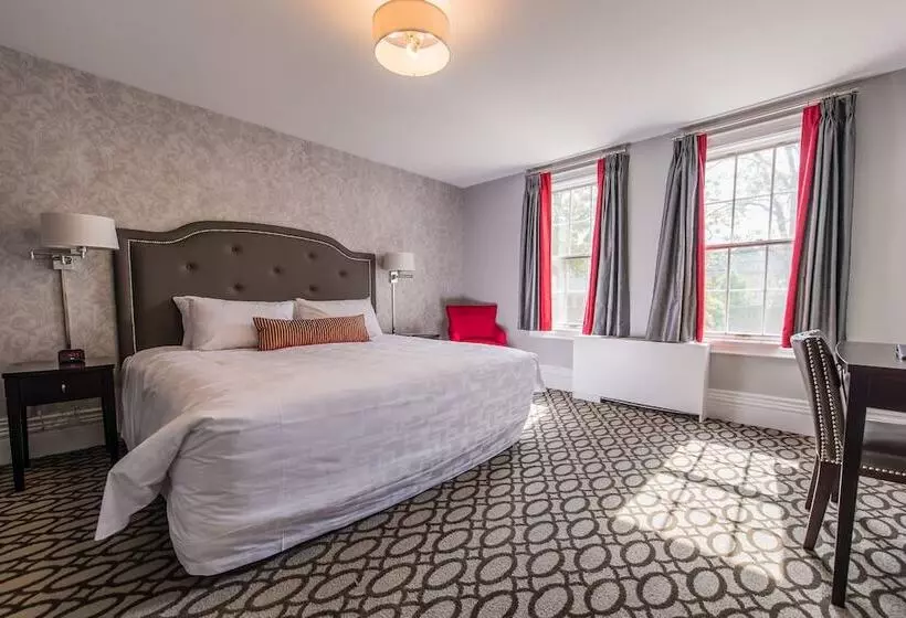 ホテル Idlewyld Inn & Spa