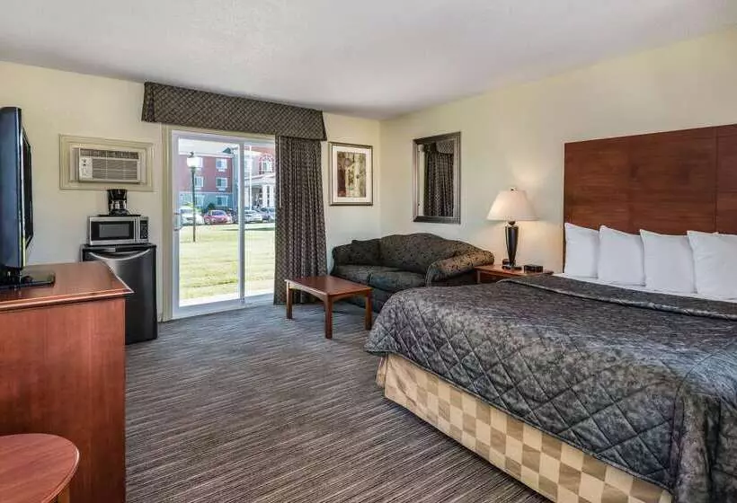 호텔 Travelodge By Wyndham Gananoque