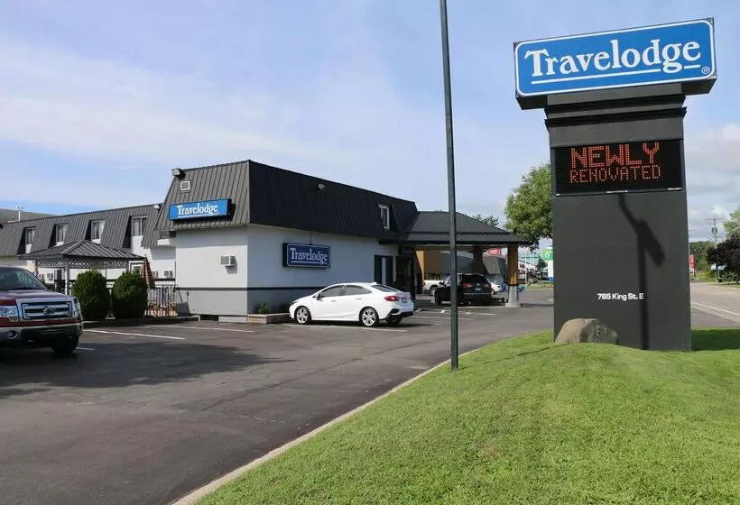 호텔 Travelodge By Wyndham Gananoque